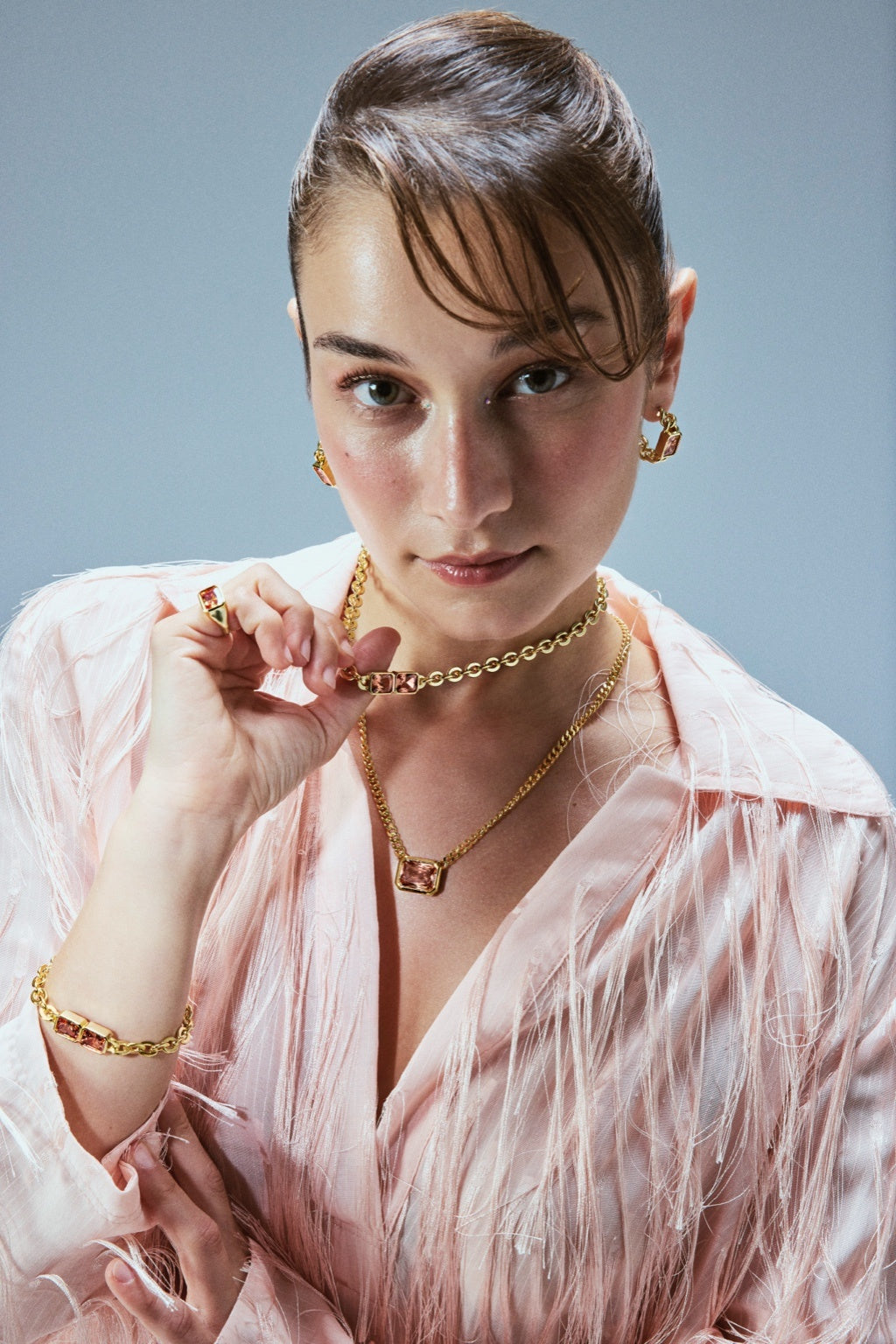 Teona Kolye Şampanya